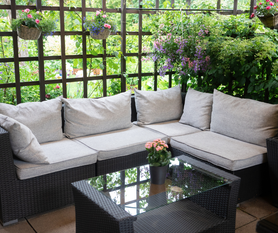 Outdoor Furniture & Patio